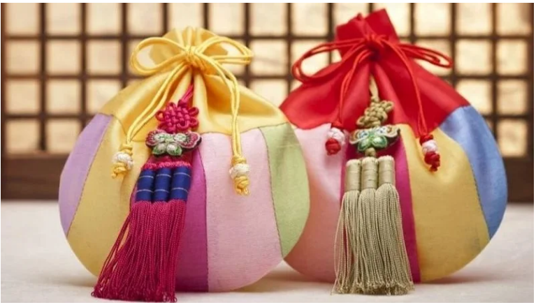 Văn hóa tặng quà của người Hàn Quốc